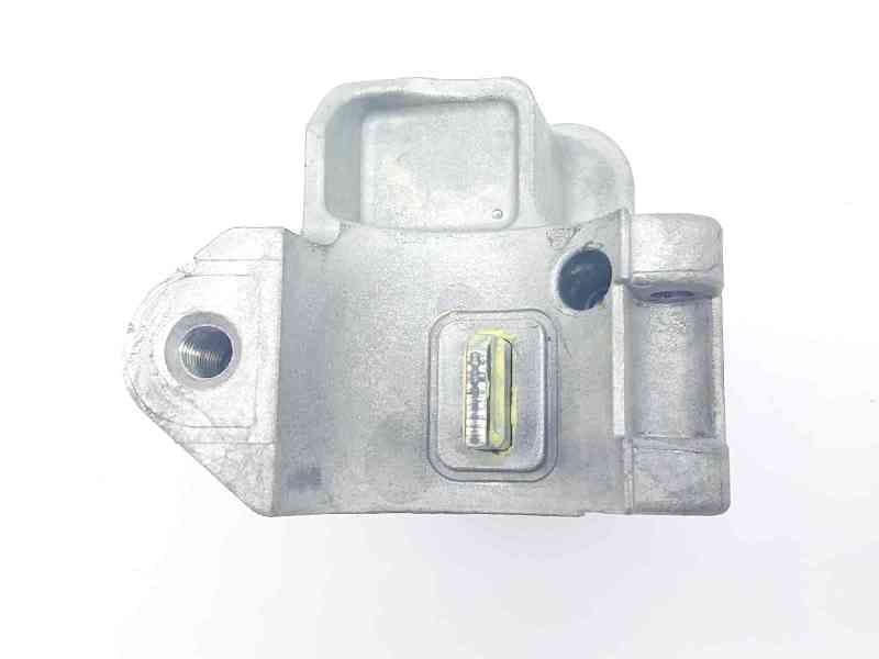 Recambio de antirrobo para toyota yaris hybrid referencia OEM IAM 45020053 4052H 2