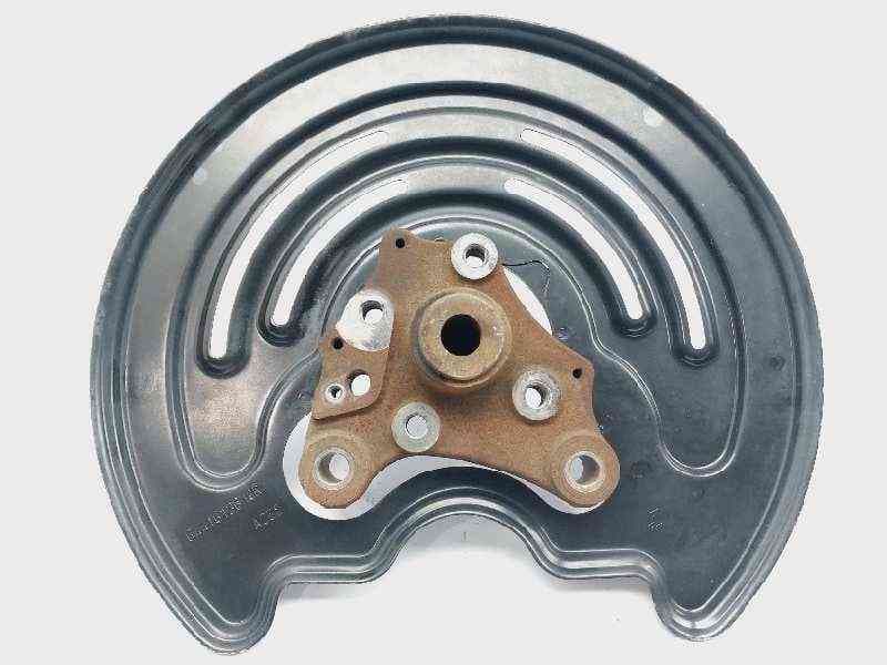 Recambio de buje para renault trafic 2.0 dci referencia OEM IAM 8200050015 91166027 2