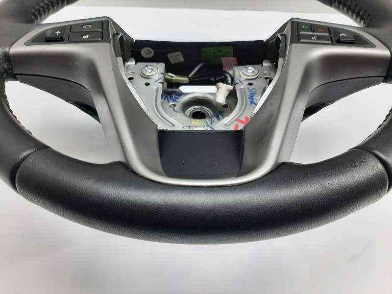 Recambio de volante para hyundai i20 city s referencia OEM IAM 561131J700 6