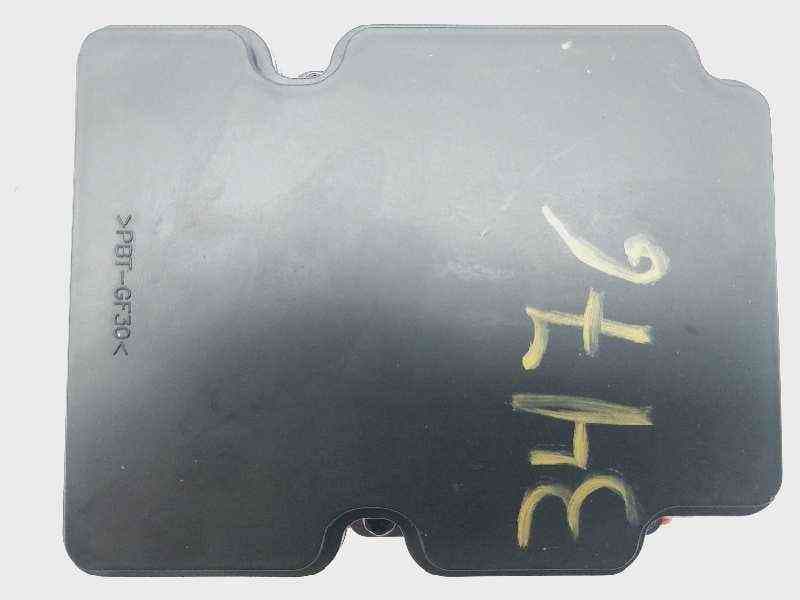 Recambio de abs para hyundai i20 active tecno referencia OEM IAM 58900C8390 4