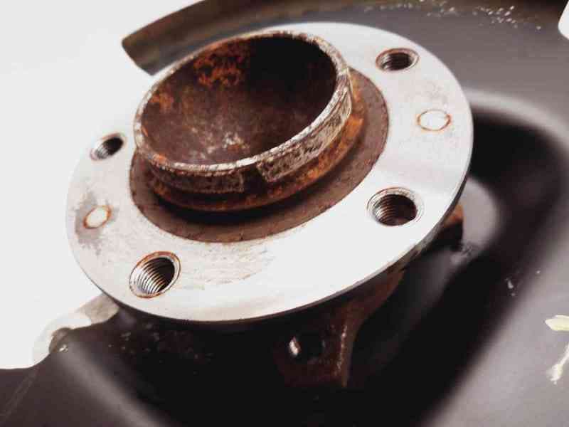 Recambio de buje para citroën c4 picasso seduction referencia OEM IAM 9671326080 2
