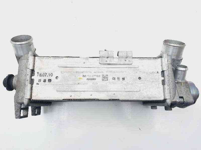 Recambio de intercooler para hyundai i20 active tecno referencia OEM IAM 2827004600 2