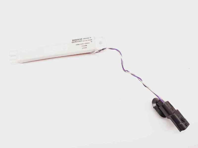 Recambio de antena para renault captur life referencia OEM IAM 285900007R