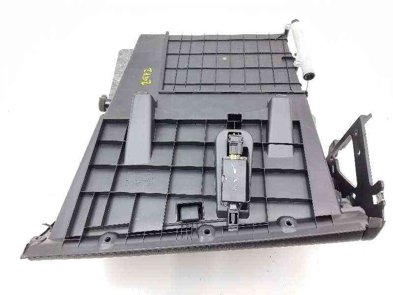 Recambio de guantera para hyundai i20 city s referencia OEM IAM 845211J000 4