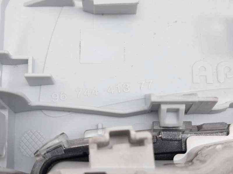 Recambio de luz interior para peugeot 208 access referencia OEM IAM 9674441377 3