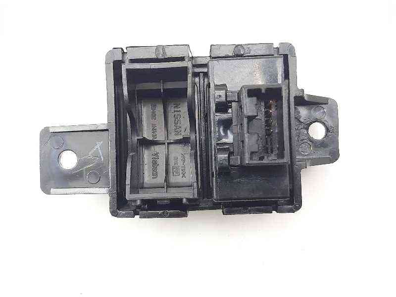 Recambio de interruptor para nissan micra (k13) tekna referencia OEM IAM 2