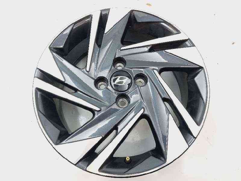 Recambio de llanta para hyundai i20 active tecno referencia OEM IAM 52910Q0200R8A