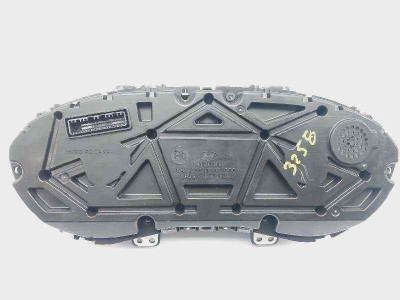 Recambio de cuadro instrumentos para hyundai i20 active referencia OEM IAM 94033C8200 3