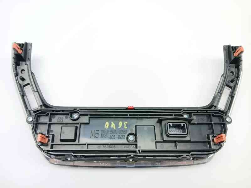 Recambio de mando climatizador para toyota corolla (e21) referencia OEM IAM 5590002M50 3