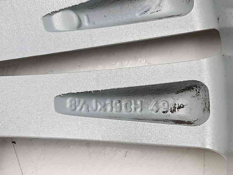 Recambio de llanta para jaguar xf i (x250) 3.0 d referencia OEM IAM 8W83CC  C2P12613 5