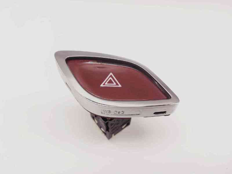Recambio de warning para citroën c3 live edition referencia OEM IAM 96669616KR
