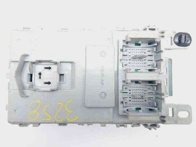 Recambio de caja reles / fusibles para hyundai i20 active referencia OEM IAM 91955C8560 2