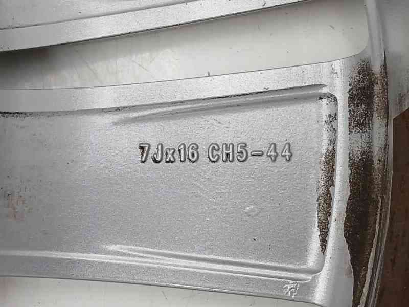 Recambio de llanta para peugeot 308 active referencia OEM IAM 9677989577 6