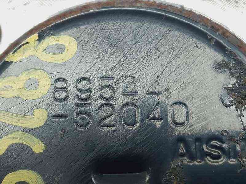 Recambio de buje para toyota auris hybrid active referencia OEM IAM 8954452040 3