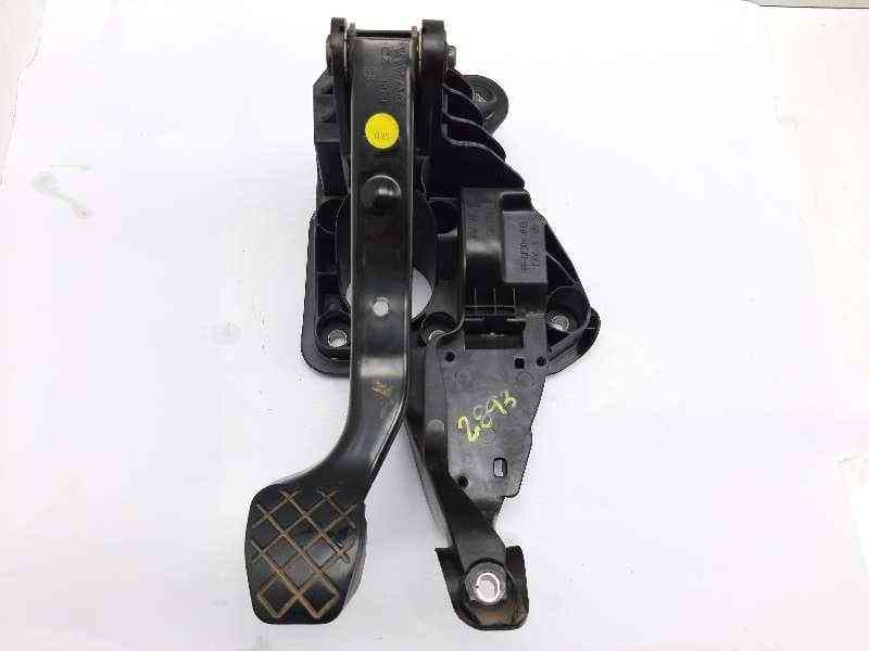 Recambio de pedal freno para skoda rapid elegance referencia OEM IAM 6R1721058K