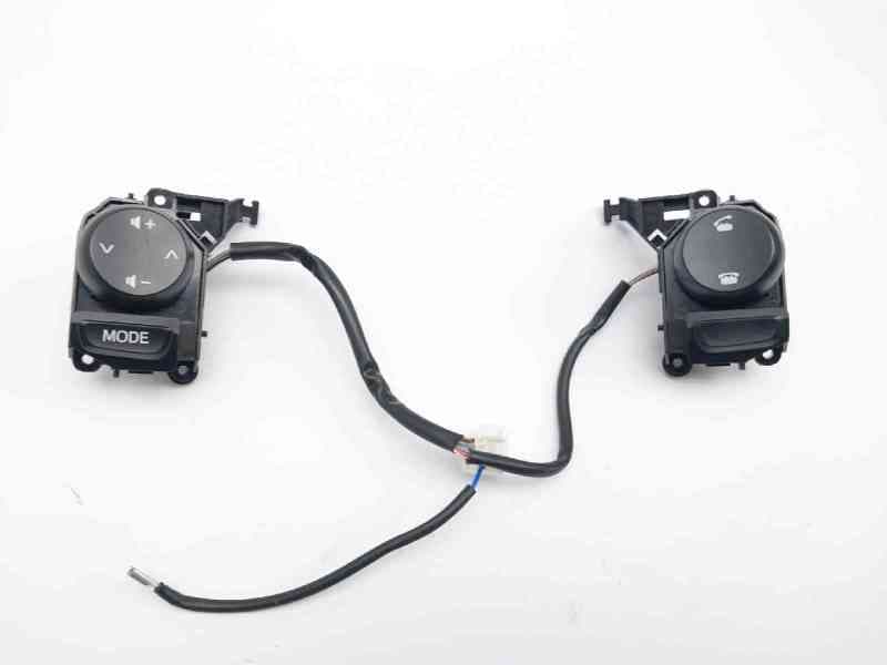 Recambio de mando multifuncion para peugeot 108 1.0 referencia OEM IAM B0009825XU