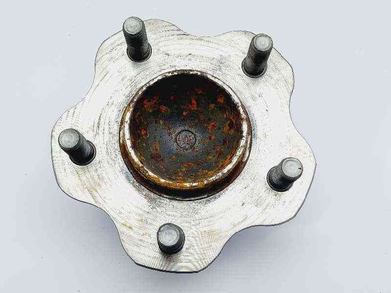 Recambio de buje para nissan pulsar (c13) tekna referencia OEM IAM 432023ZL0A