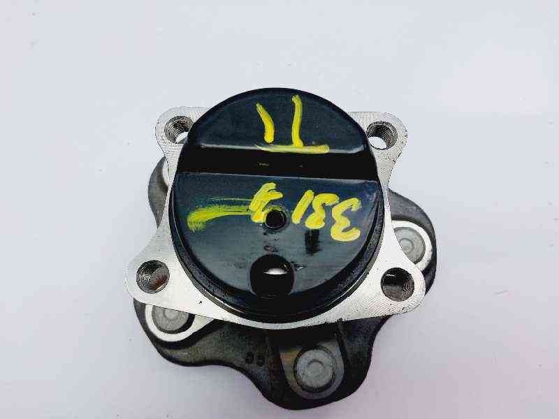 Recambio de buje para nissan pulsar (c13) tekna referencia OEM IAM 432023ZL0A 2