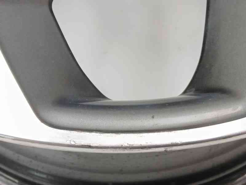Recambio de llanta para kia ceed crdi referencia OEM IAM 52910J7400 3