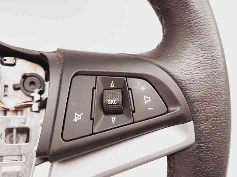 Recambio de volante para chevrolet cruze ls referencia OEM IAM 95227506 3