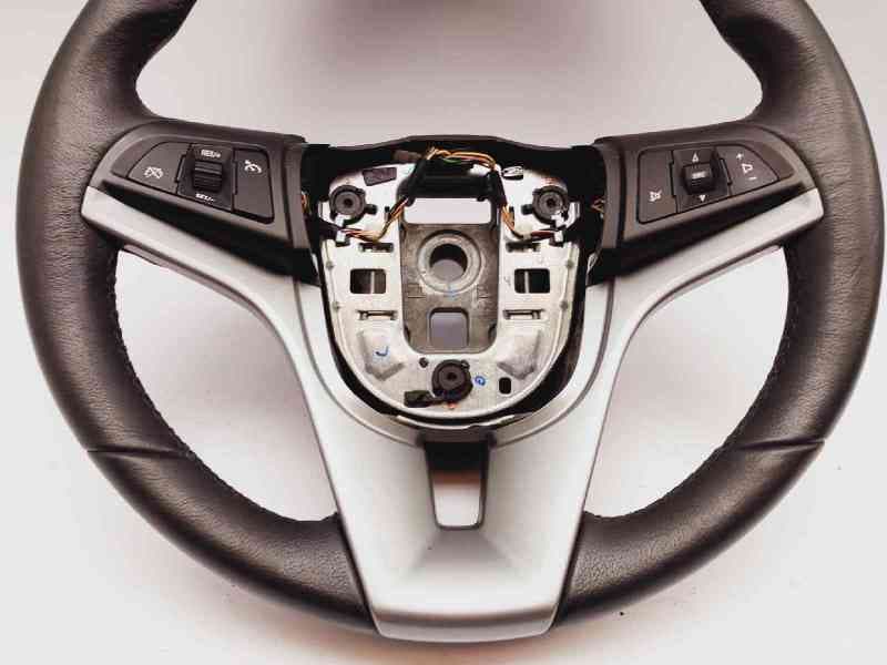 Recambio de volante para chevrolet cruze ls referencia OEM IAM 95227506 8