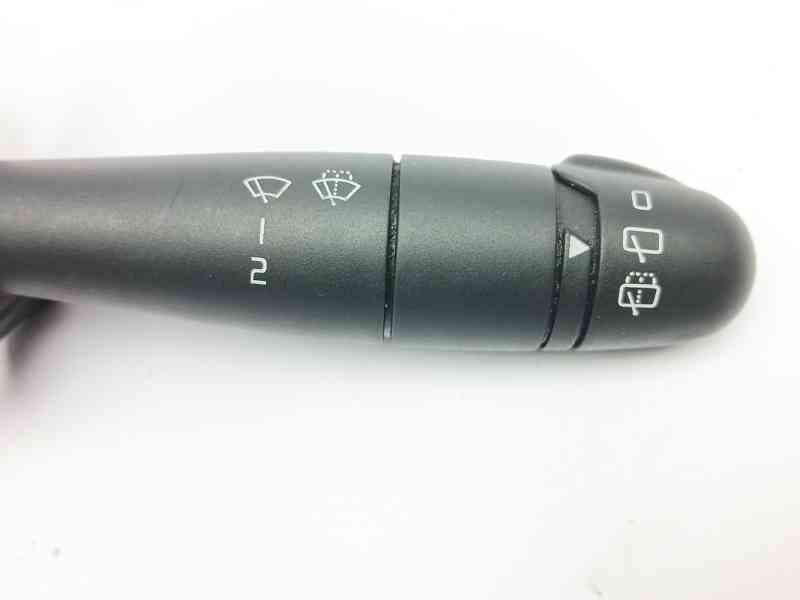 Recambio de mando limpia para dacia sandero básico referencia OEM IAM 8200792584 4