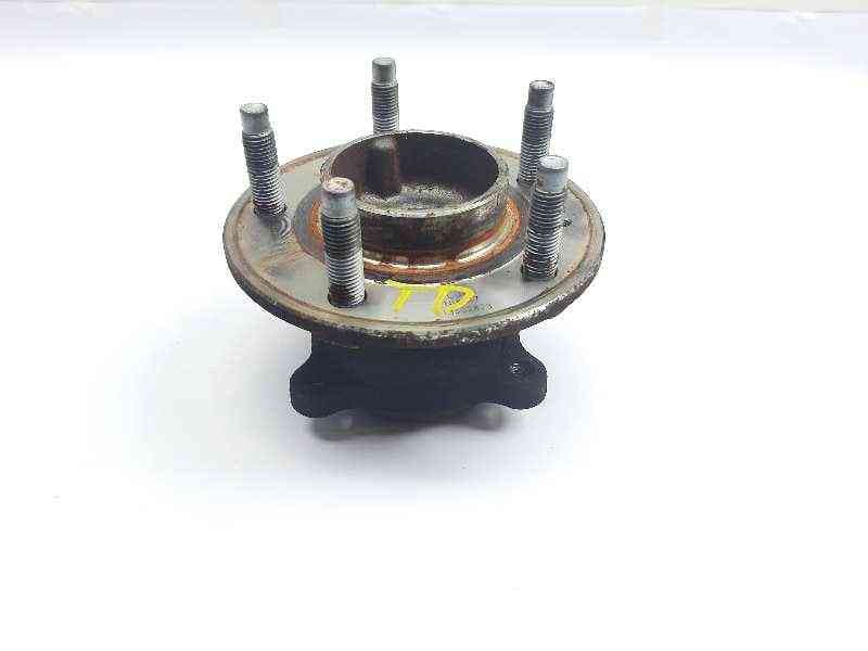 Recambio de buje para chevrolet cruze lt referencia OEM IAM 13502873 - Blanco 2