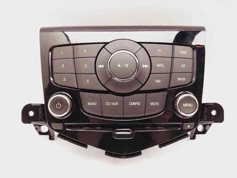 Recambio de sistema audio / cd para chevrolet cruze ls referencia OEM IAM 95485441
