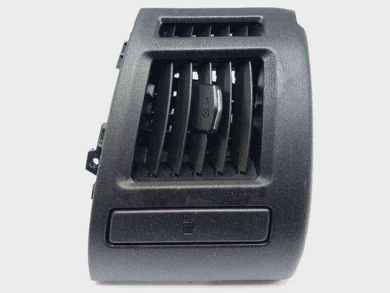Recambio de rejilla aireadora para toyota prius+ eco referencia OEM IAM 5568647080