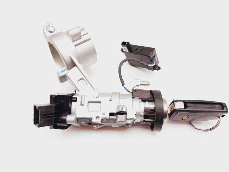 Recambio de antirrobo para chevrolet cruze ls referencia OEM IAM 313170S6 20939745 5