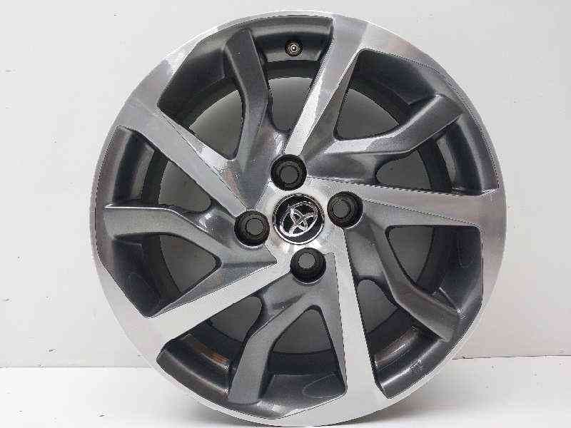 Recambio de llanta para toyota yaris hybrid referencia OEM IAM 426110DG80
