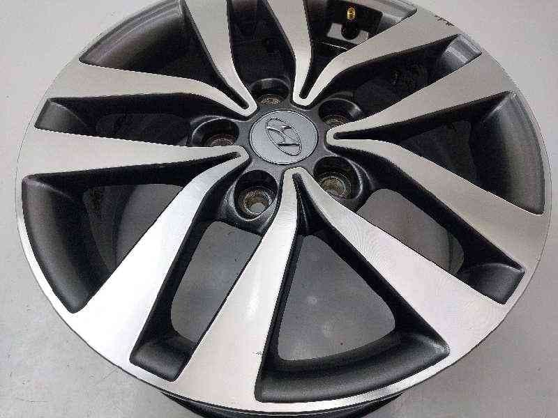Recambio de llanta para hyundai i30 cw (pd) go! referencia OEM IAM 52910G4200 3