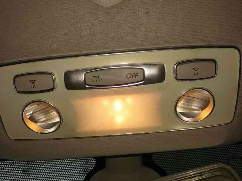 Recambio de luz interior para renault laguna coupe emotion plus referencia OEM IAM - Blanco