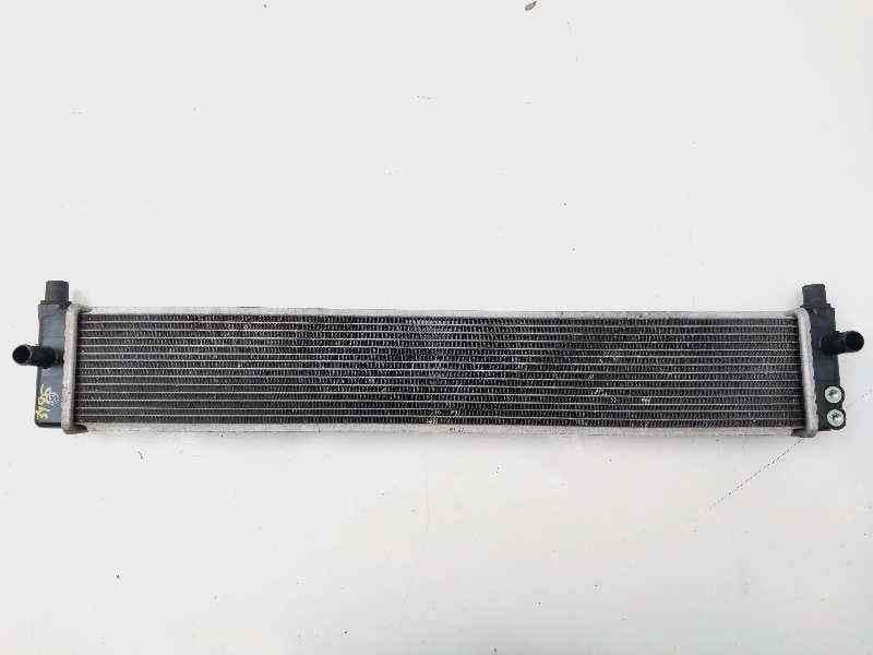 Recambio de radiador agua para toyota prius+ eco referencia OEM IAM G901047050