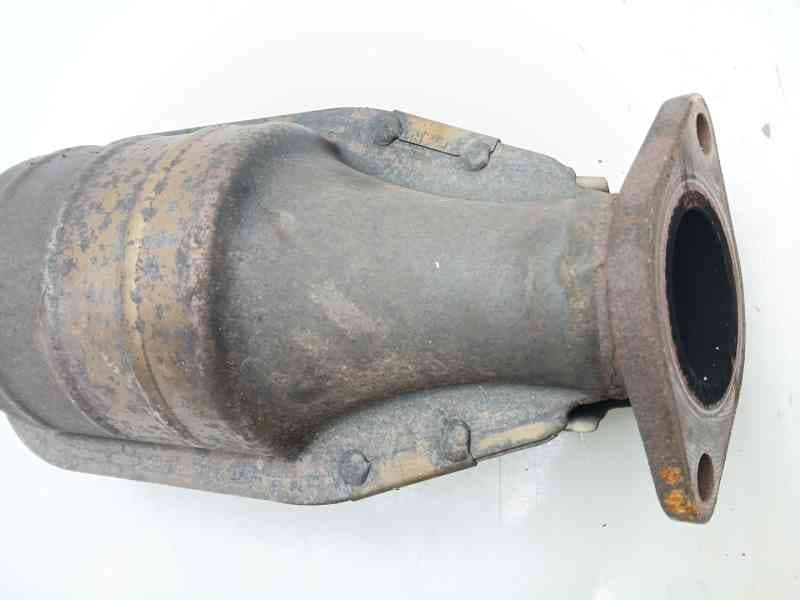 Recambio de catalizador para hyundai i30 classic referencia OEM IAM E9FL  U2B851 3
