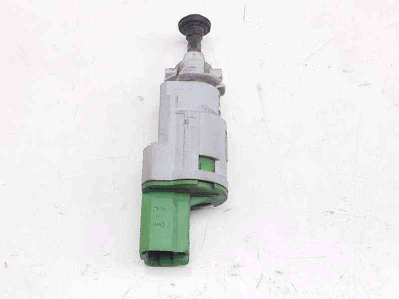 Recambio de interruptor para dacia dokker ambiance referencia OEM IAM 8200276360D