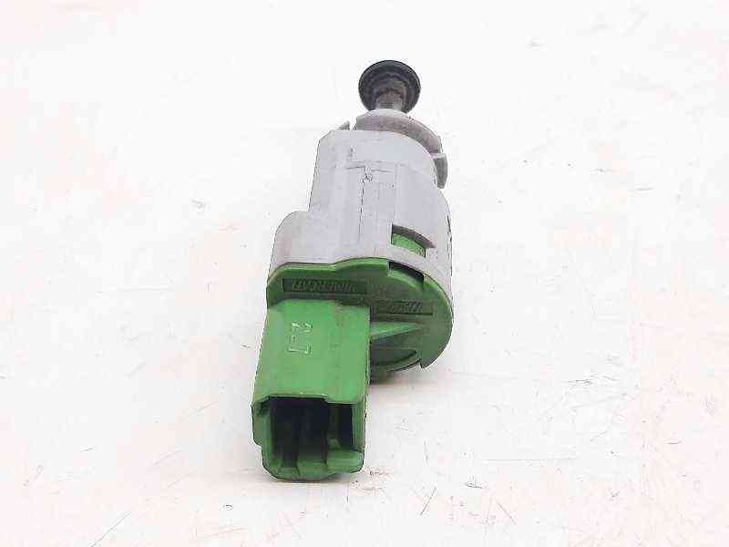 Recambio de interruptor para dacia dokker ambiance referencia OEM IAM 8200276360D 3