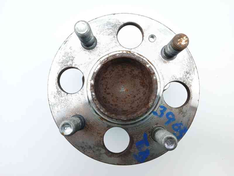 Recambio de buje para kia rio iii (ub) 1.25 cvvt referencia OEM IAM 527500U000
