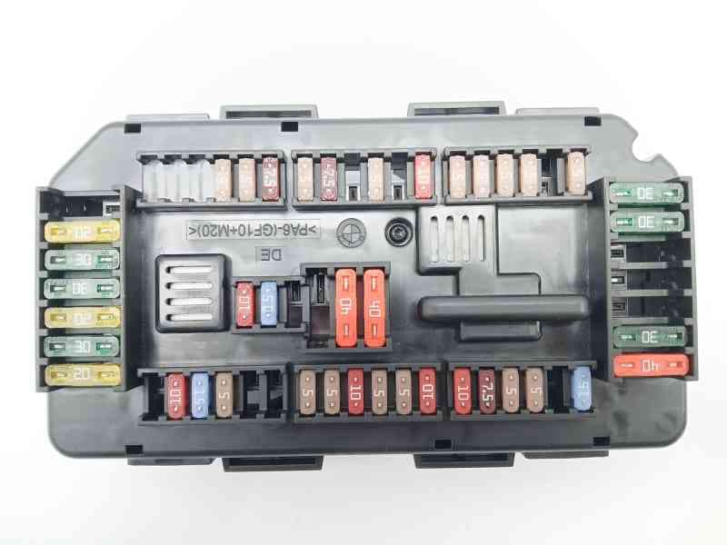 Recambio de caja reles / fusibles para bmw 3 (f30, f80) 318 d referencia OEM IAM 933787901