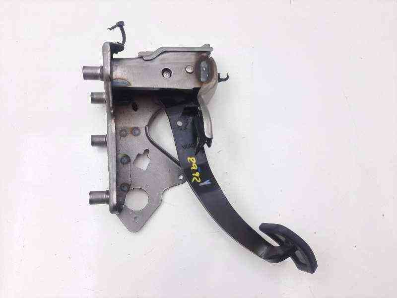 Recambio de pedal freno para nissan juke (f15) acenta referencia OEM IAM 465031KB0B