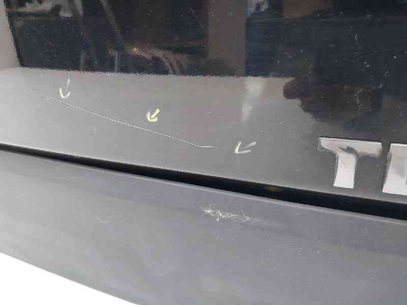 Recambio de porton trasero para land rover discovery v6 td se referencia OEM IAM 4