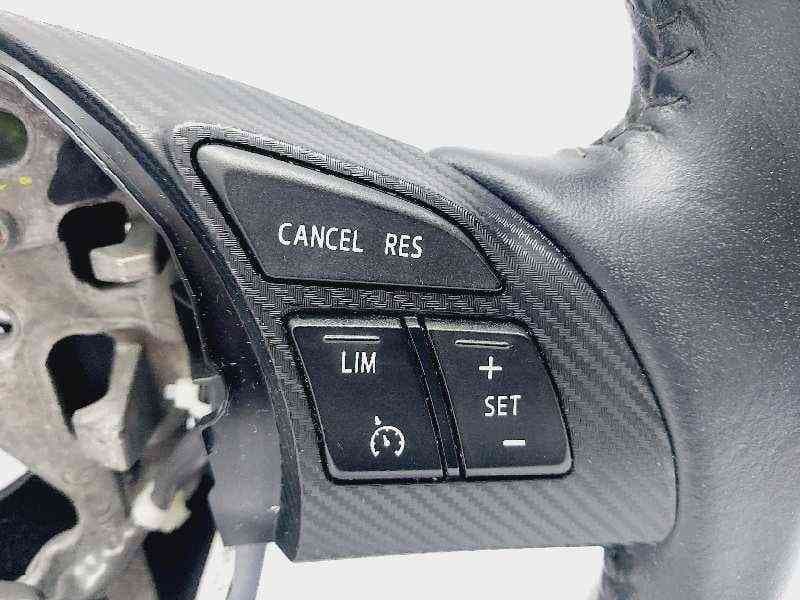 Recambio de volante para mazda 2 lim. () luxury referencia OEM IAM DA6A32980 8