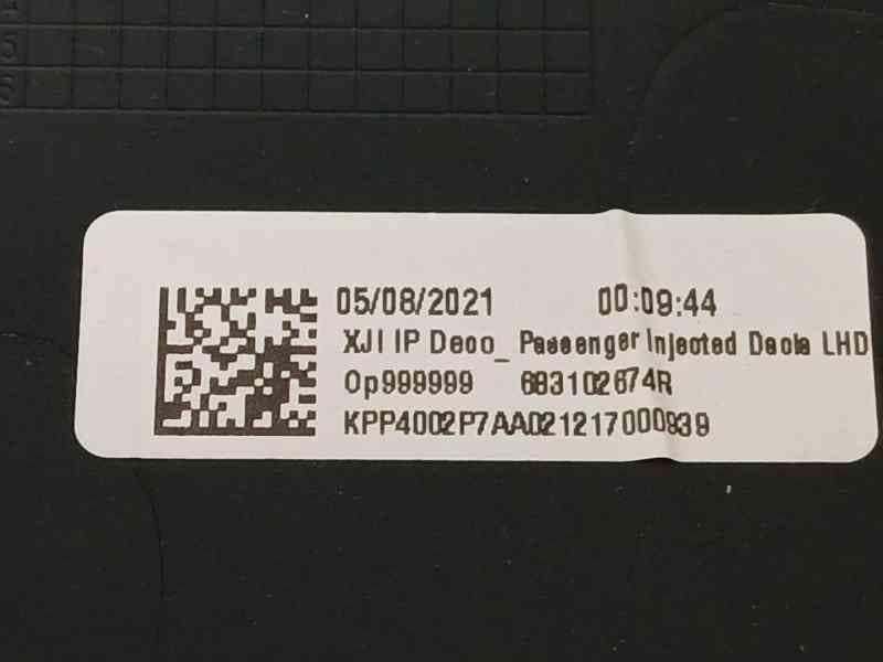 Recambio de moldura para dacia sandero iii 1.0 sce 65 referencia OEM IAM 683102674R 2