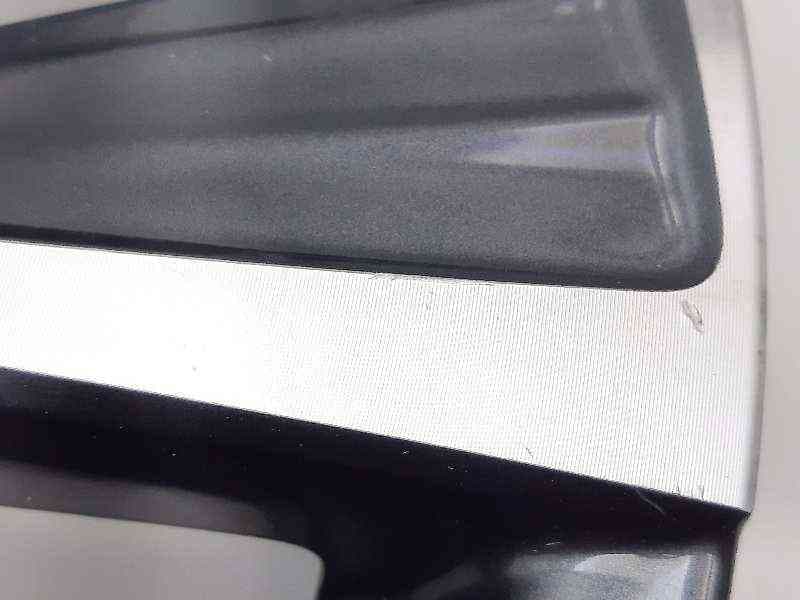 Recambio de llanta para lexus ct 200h white edition referencia OEM IAM 0052202013 3