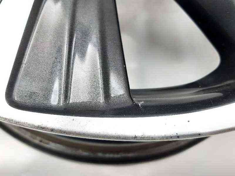 Recambio de llanta para lexus ct 200h white edition referencia OEM IAM 0052202013 3