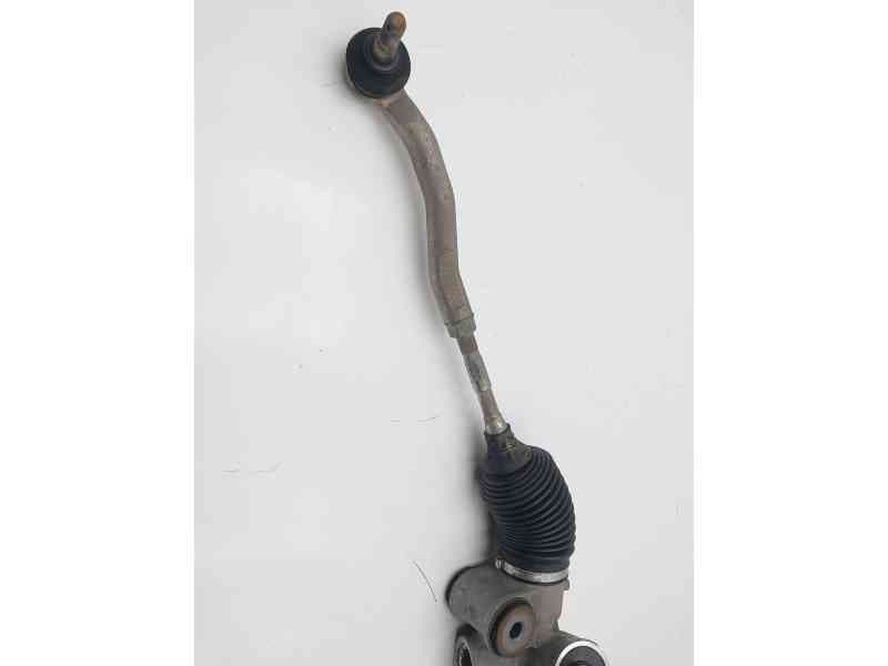 Recambio de cremallera direccion para toyota yaris city referencia OEM IAM 455000D271 2