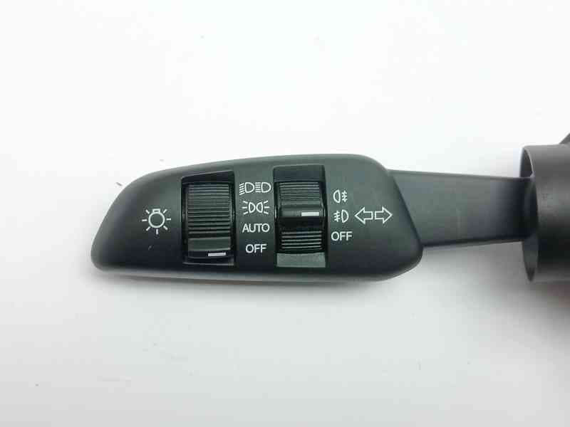 Recambio de mando luces para ssangyong korando (c300) 1.5 referencia OEM IAM 8591036500 2