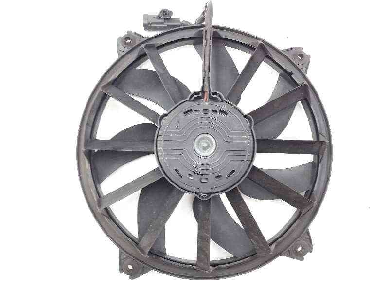 Recambio de electroventilador para peugeot 308 confort referencia OEM IAM 1049874716T - Blanco
