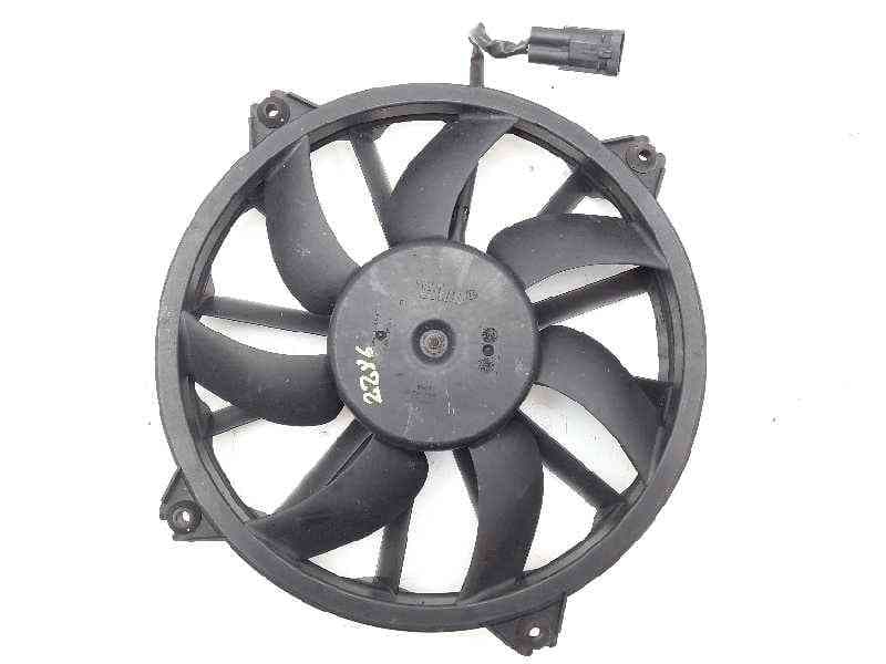 Recambio de electroventilador para peugeot 308 confort referencia OEM IAM 1049874716T - Blanco 2