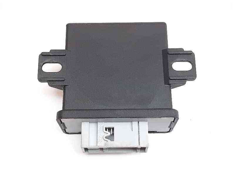 Recambio de modulo electronico para audi q3 (8ug) sport referencia OEM IAM 8X0907357 - Gris 2